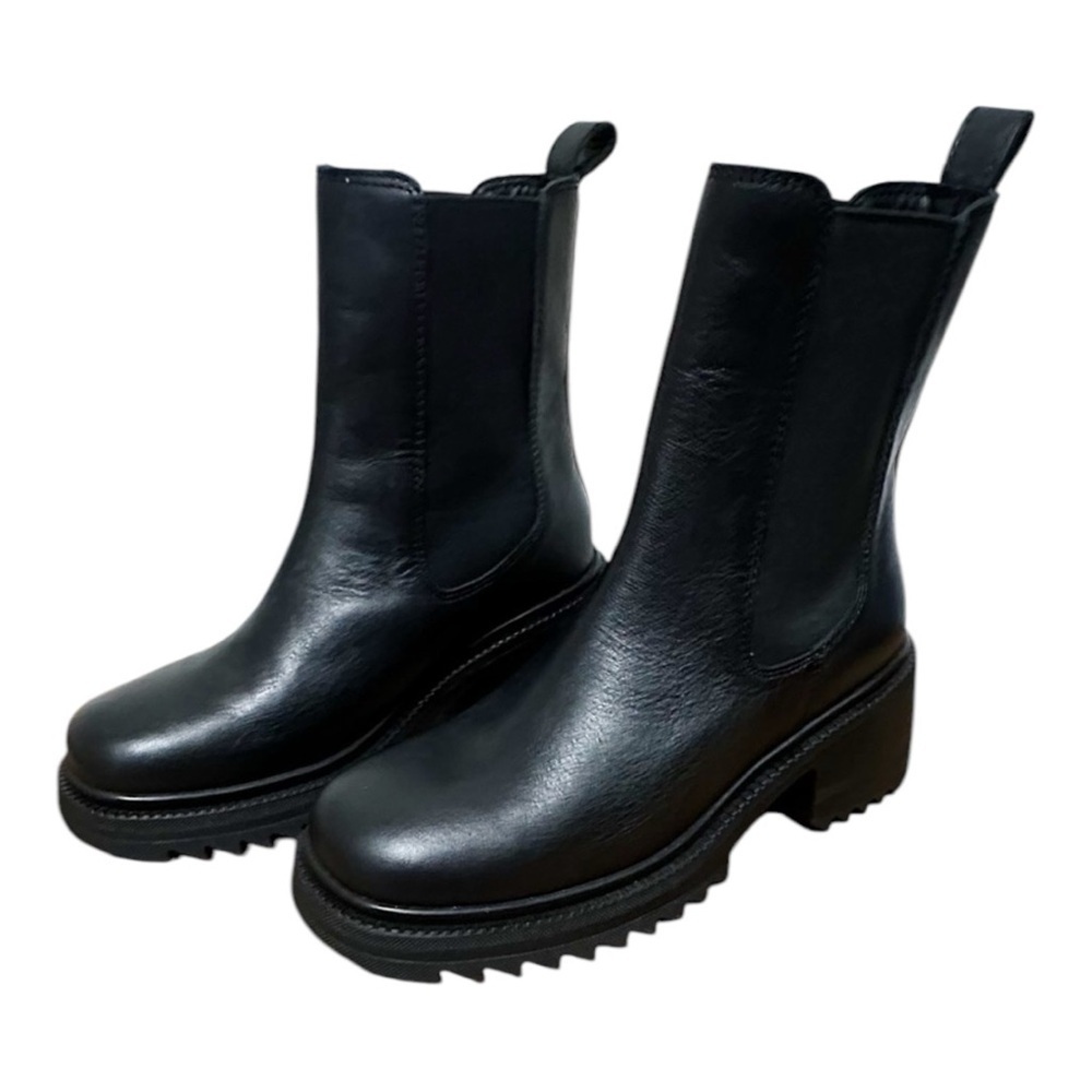 STEVE MADDEN leather black ankle boots